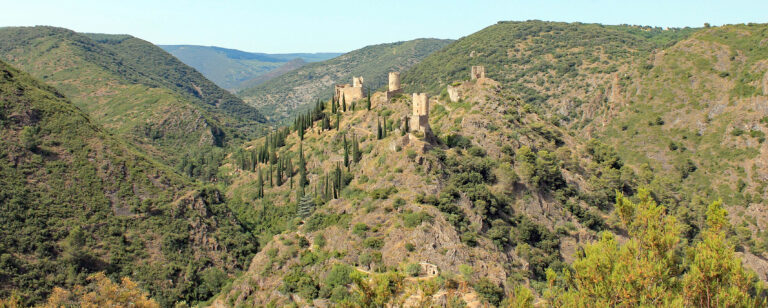 Le Pays Cathare, des Corbières au Minervois